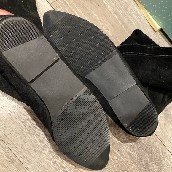 3 pairs of suede boots - Picture 12 of 14